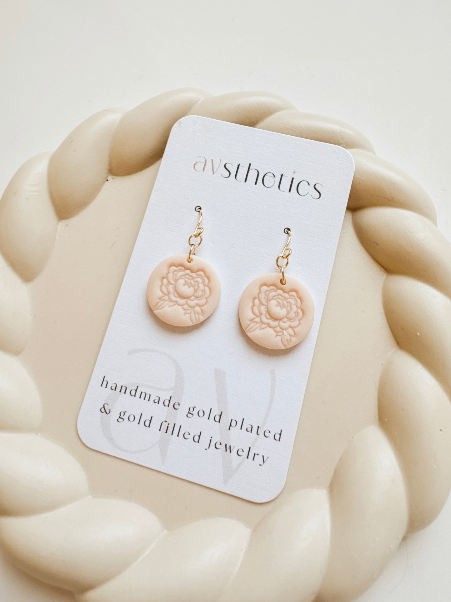 Elaine - Round, Shell