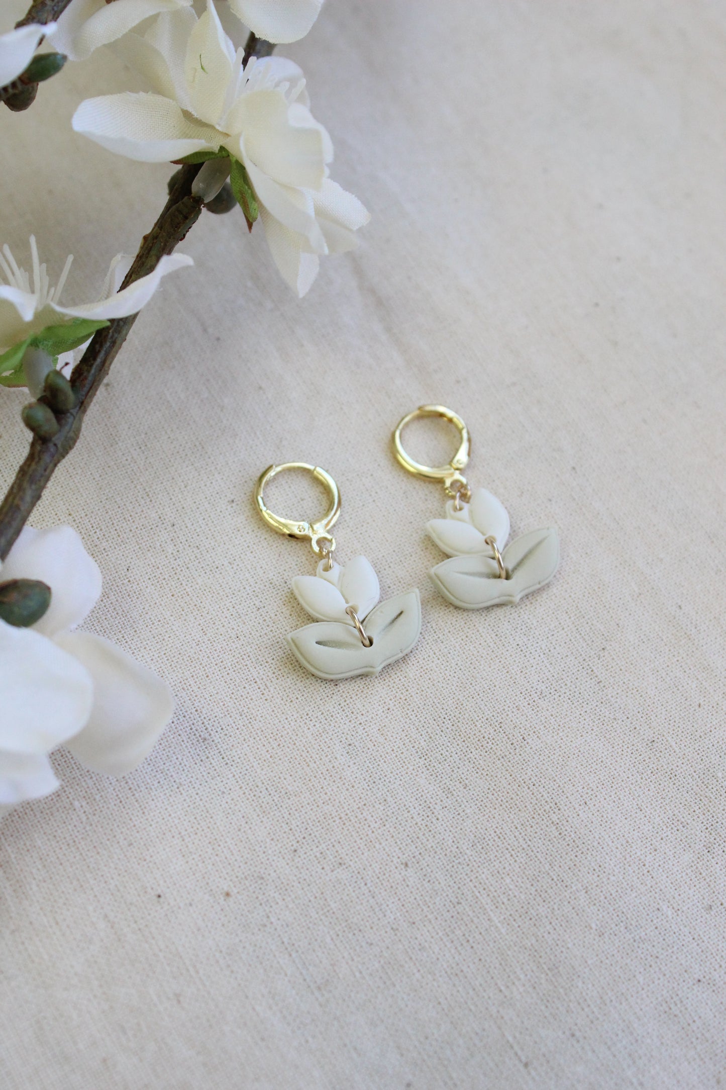 Simple Tulip Huggies