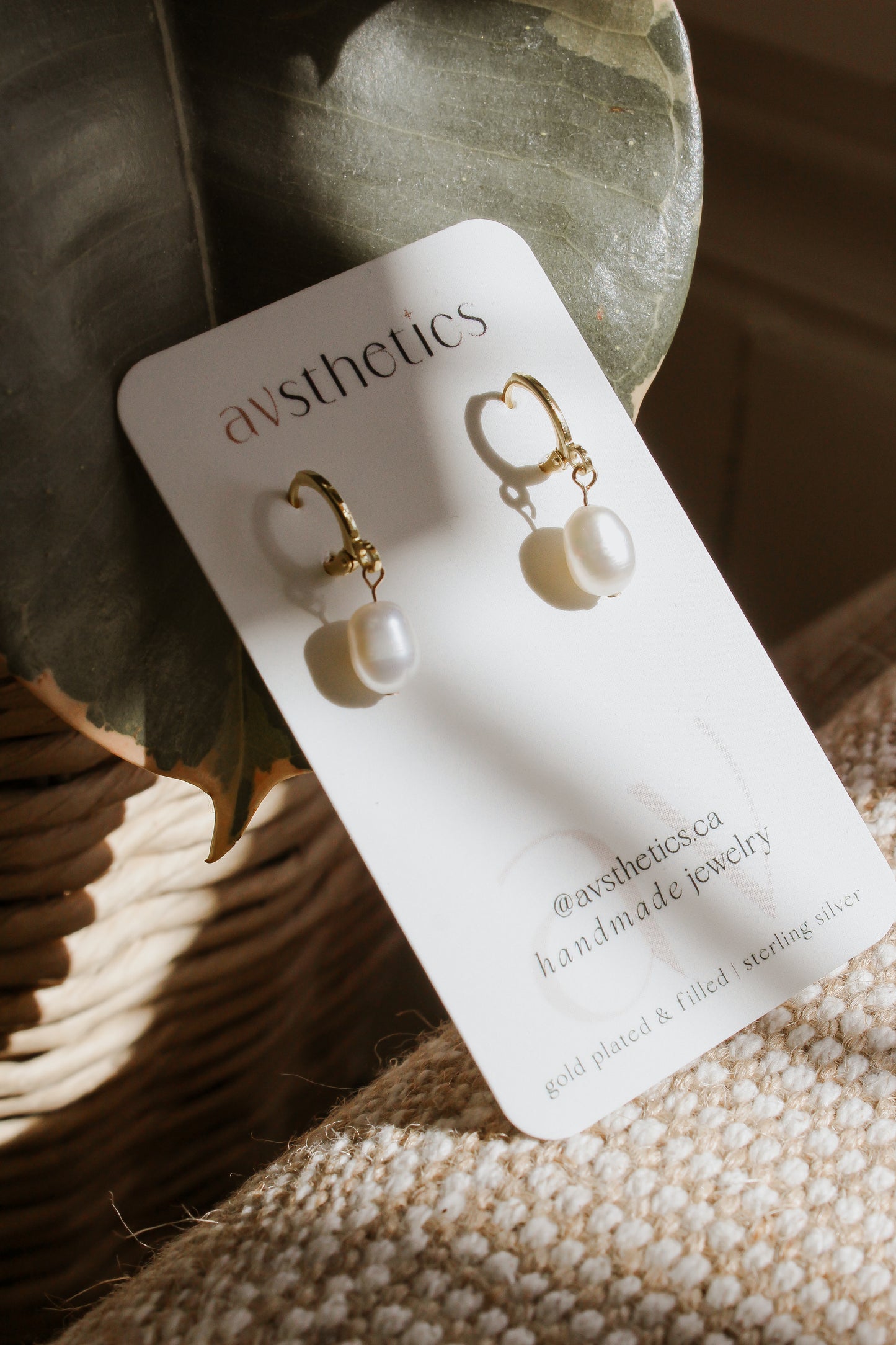 Mia | Freshwater Pearl Huggies