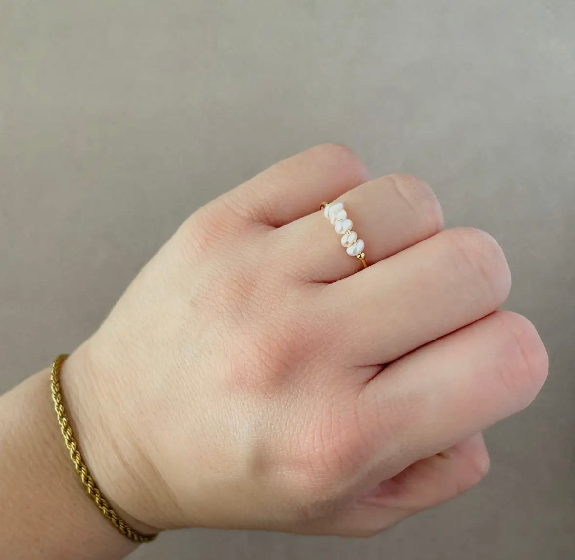 “Mila” Pearl Station Ring