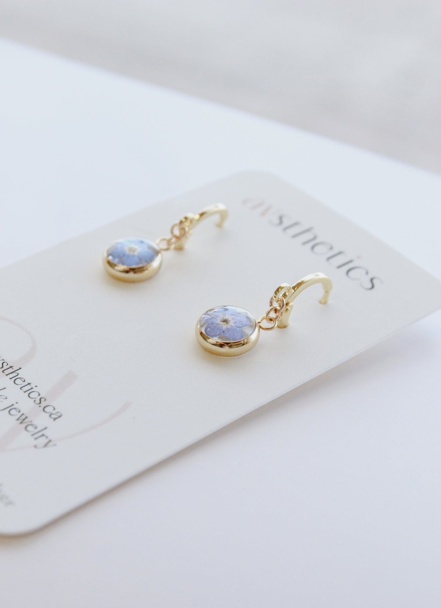 Forget-me-not Huggies - Round