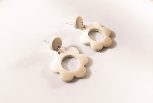 Clara | Ombre Retro Flower Polymer Clay Earrings