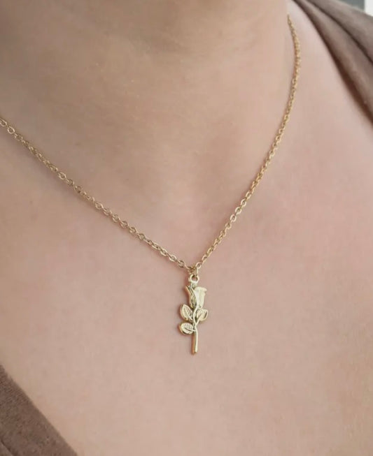 *PRE-ORDER* Rose Necklace