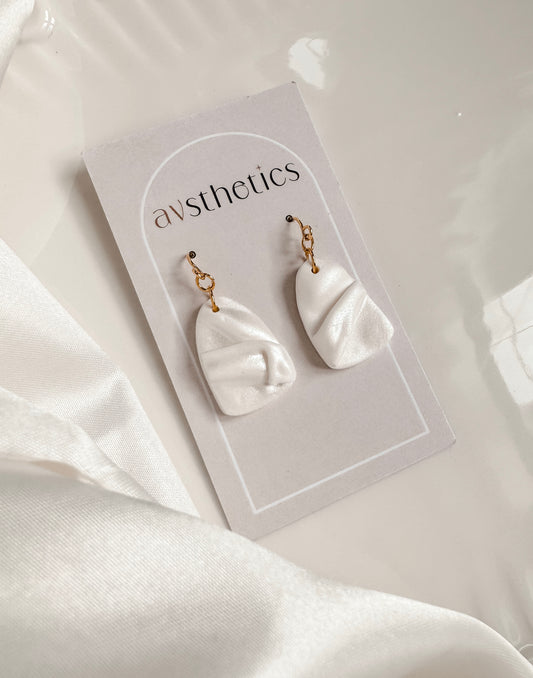 Silk - Pointed Arches