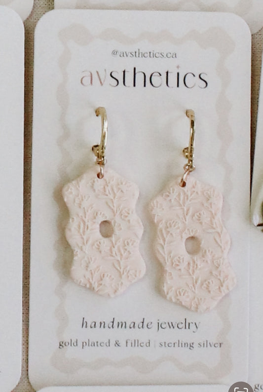 “Alice” - Floral Wavy Hoops