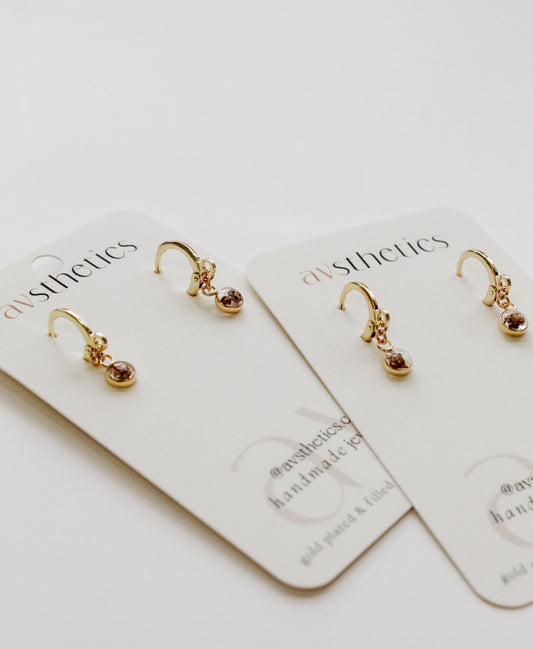 Tiny Flower Bud Huggies