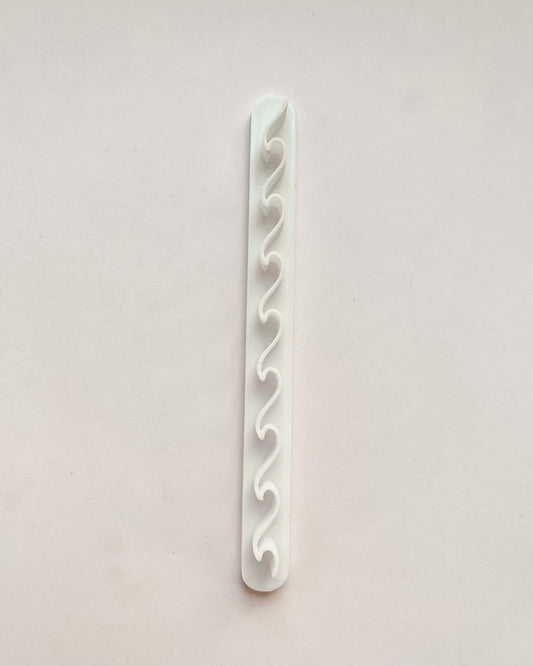 Wave Patterned Blade