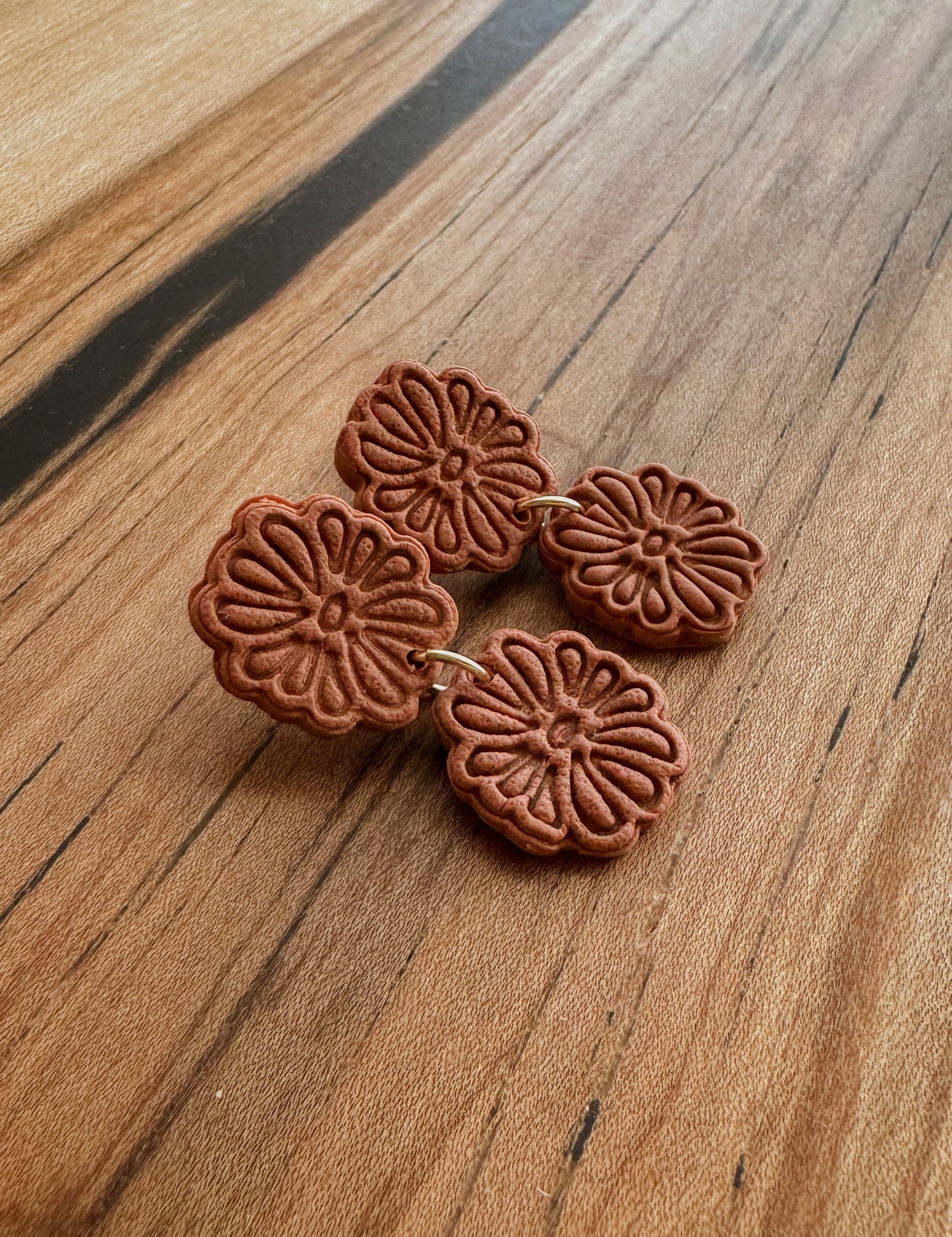 “Matisse” Stacked Flowers - Terracotta