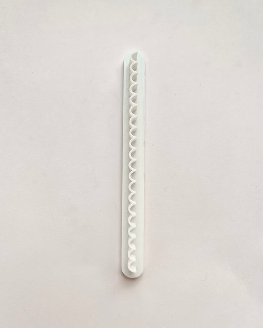 Squiggle Patterned Blade