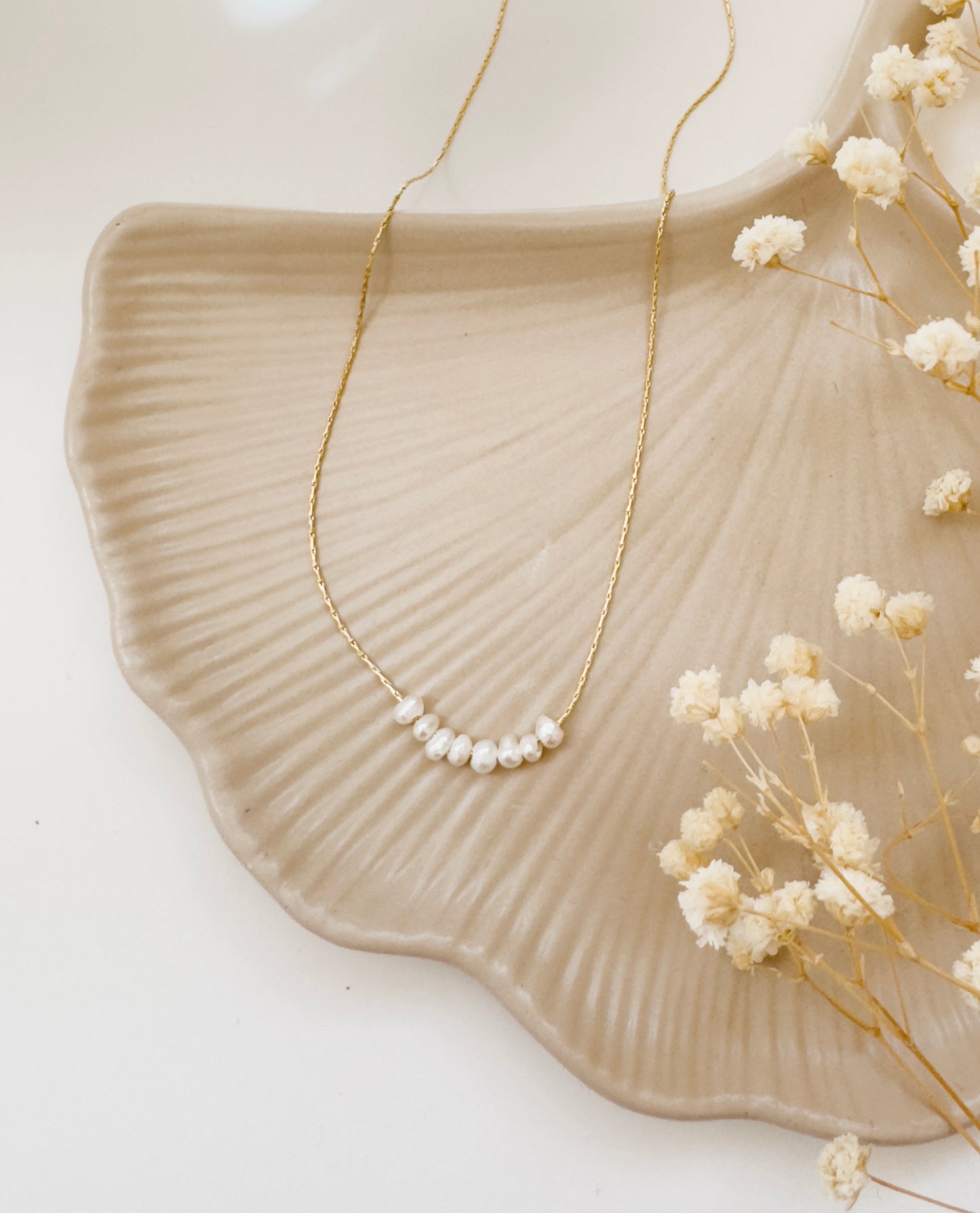 *PRE-ORDER* Dainty Freshwater Pearl Focal Necklace