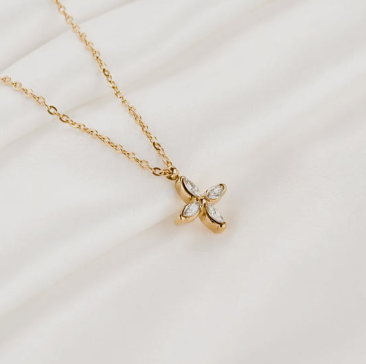 *PRE-ORDER* Clover Necklace