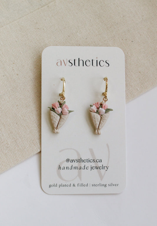 Tulip Bouquet Huggies