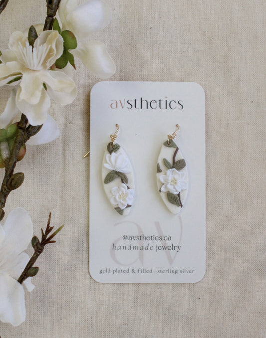 “Magnolia” - Pointed Ovals